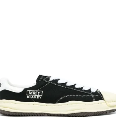 Front profile of Maison Mihara Yasuhiro Blakey Sneakers featuring an oversized sculpted platform sole