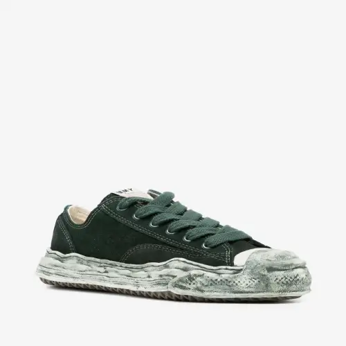 Maison Mihara Yasuhiro Hank Sneakers Front View Front view of Maison Mihara Yasuhiro Hank Low-Top Sneakers